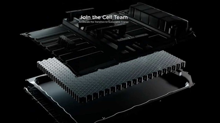 tesla-4680-battery-cells-and-pack
