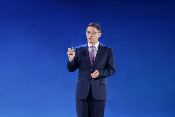 4【奇瑞汽车股份有限公司执行副总裁、CTO高新华博士发表讲话】