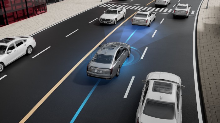 配图8：全系标配23项辅助驾驶配置