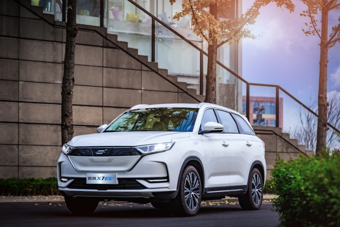 长安欧尚 X7 EV版发布 续航405km 售价决定了是否能成爆款